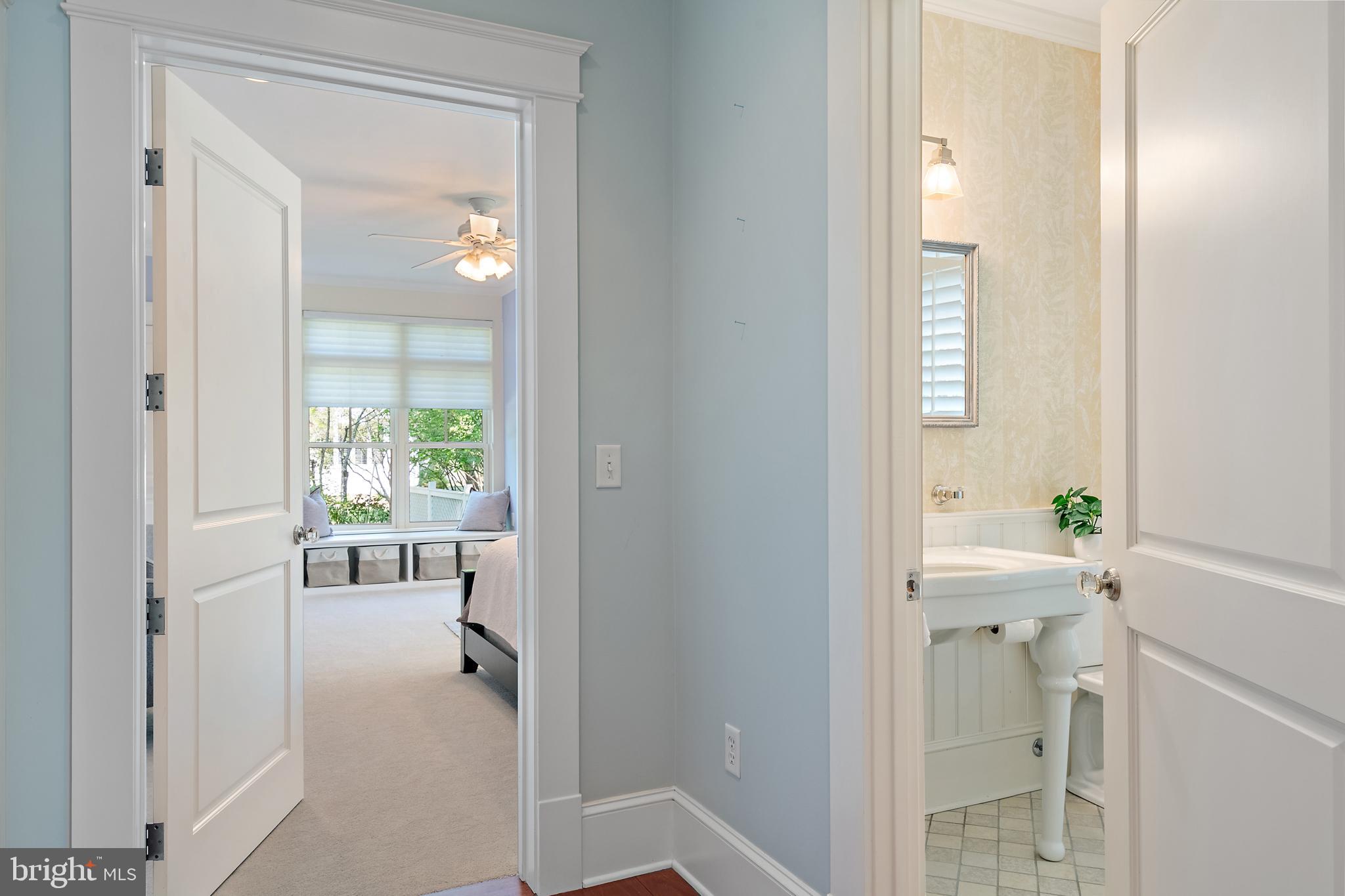 PENDENNIS MOUNT - Residential