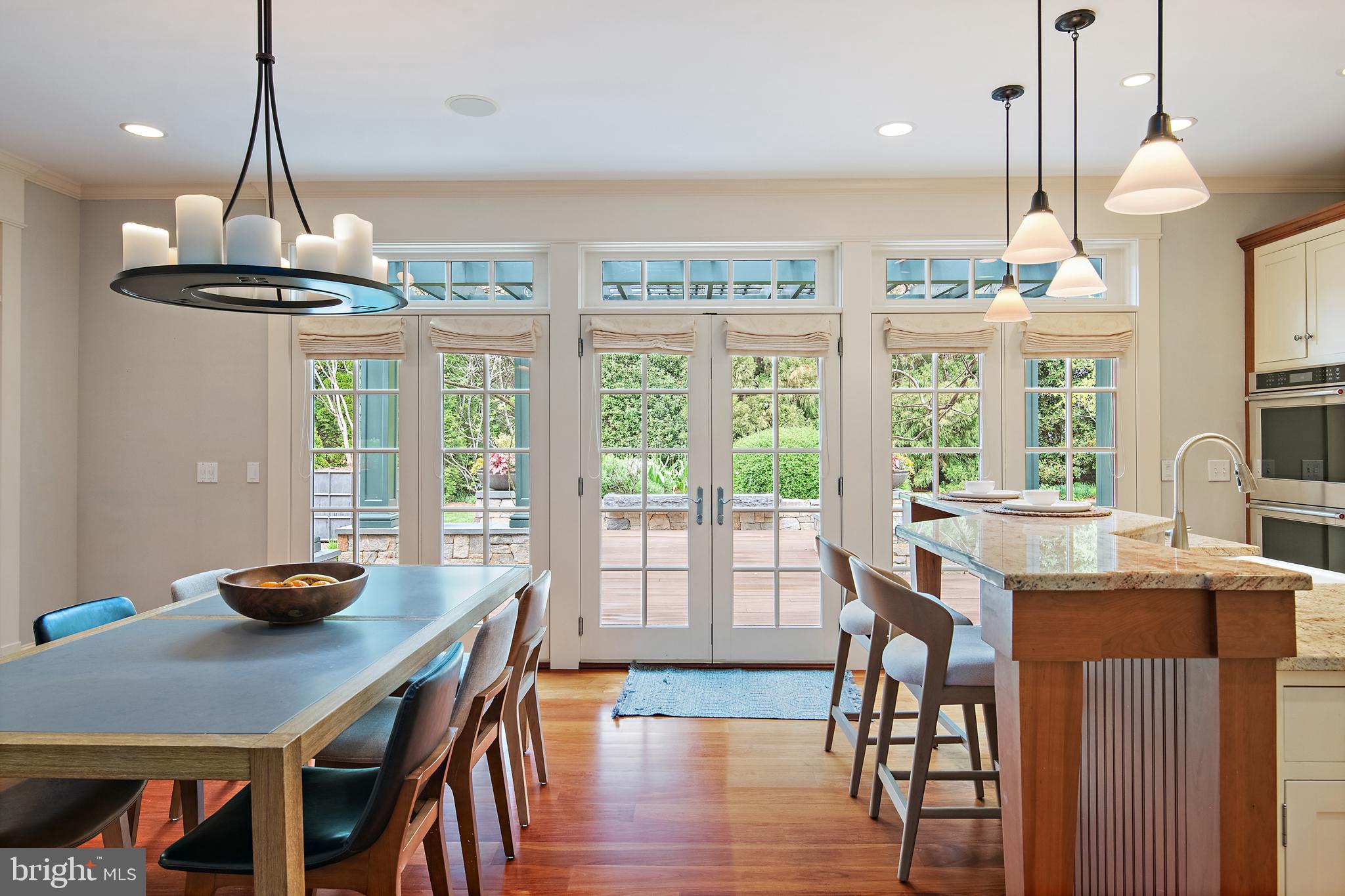 PENDENNIS MOUNT - Residential