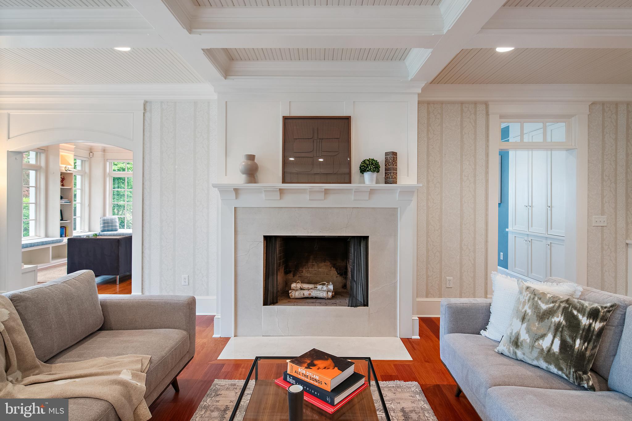 PENDENNIS MOUNT - Residential