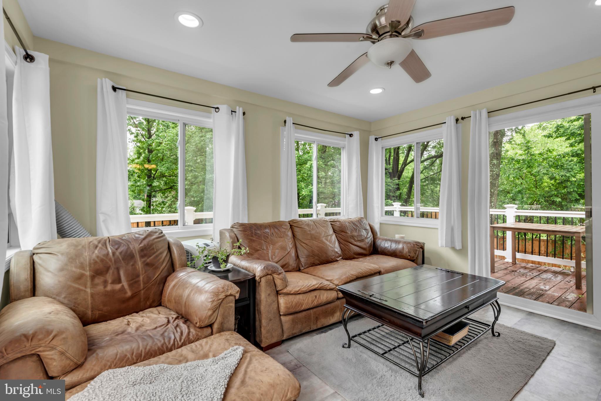 SILLERY BAY - Residential