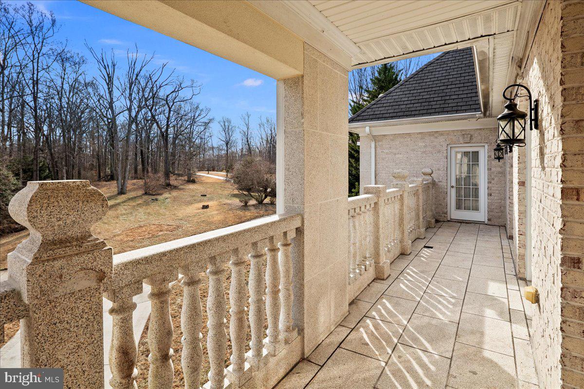 CLIFTON - Residential