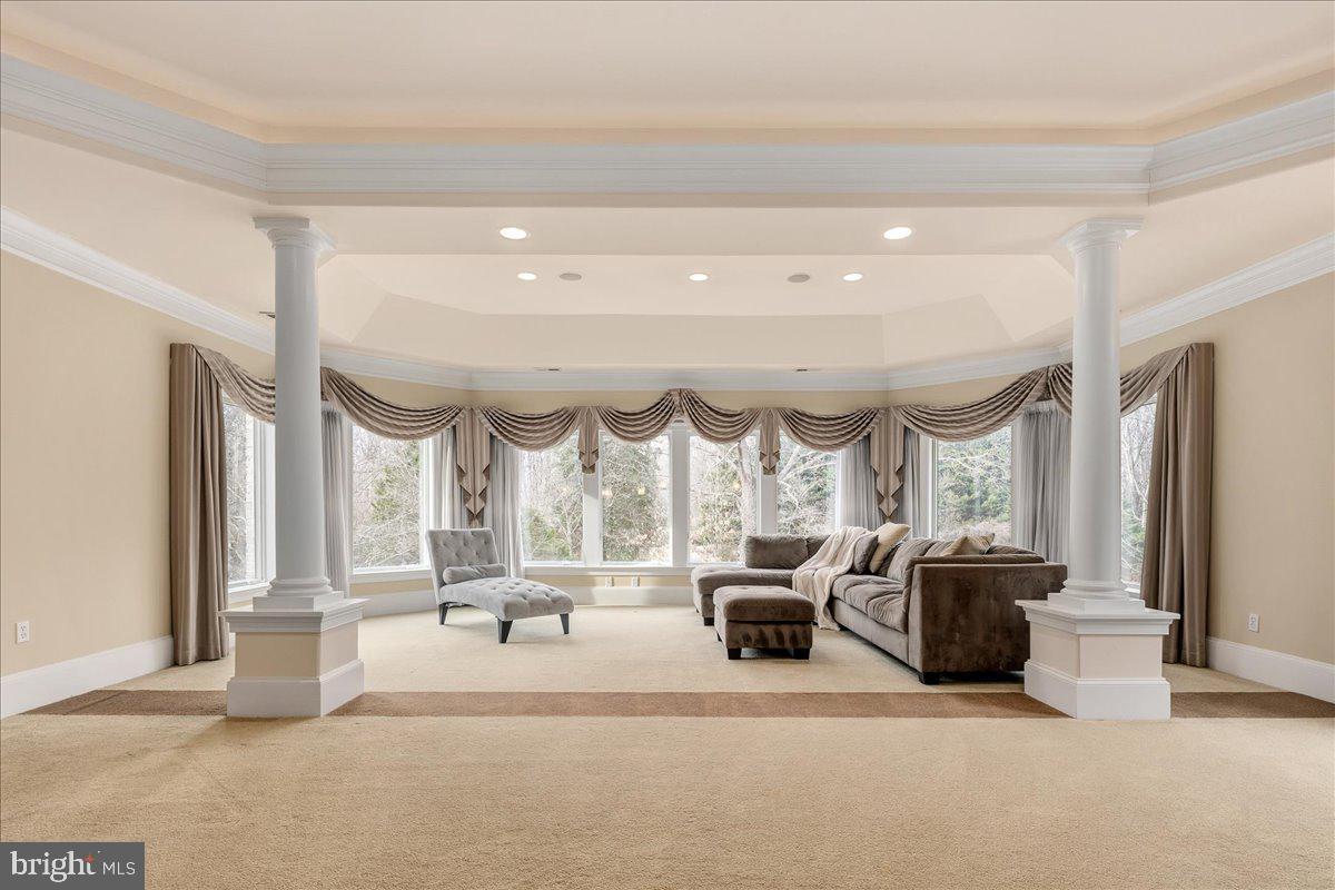 CLIFTON - Residential