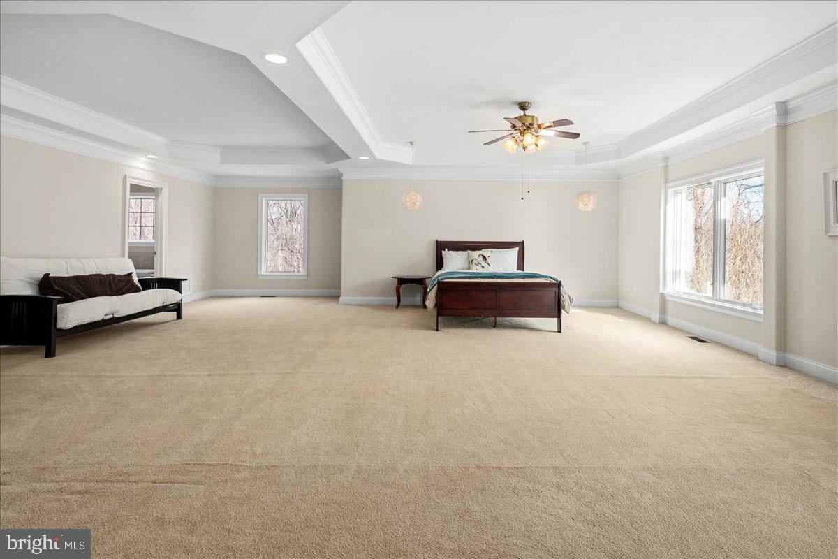 CLIFTON - Residential