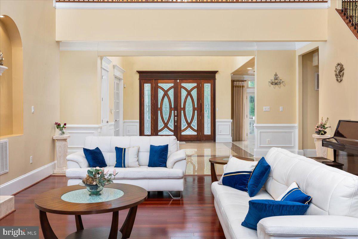 CLIFTON - Residential