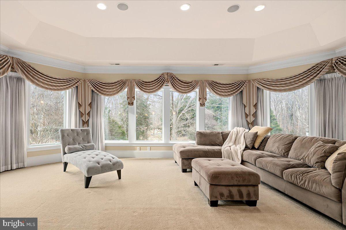 CLIFTON - Residential