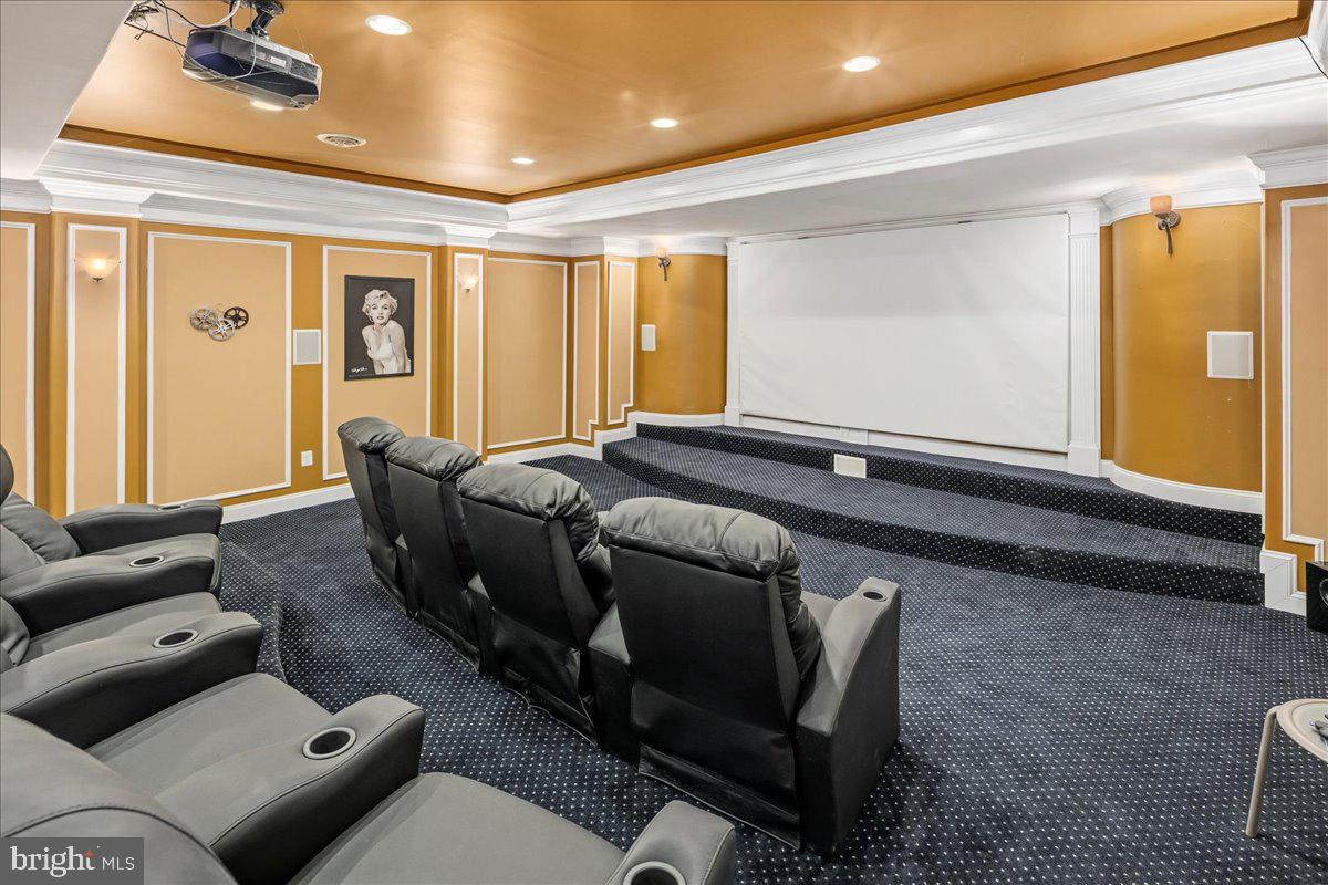 CLIFTON - Residential