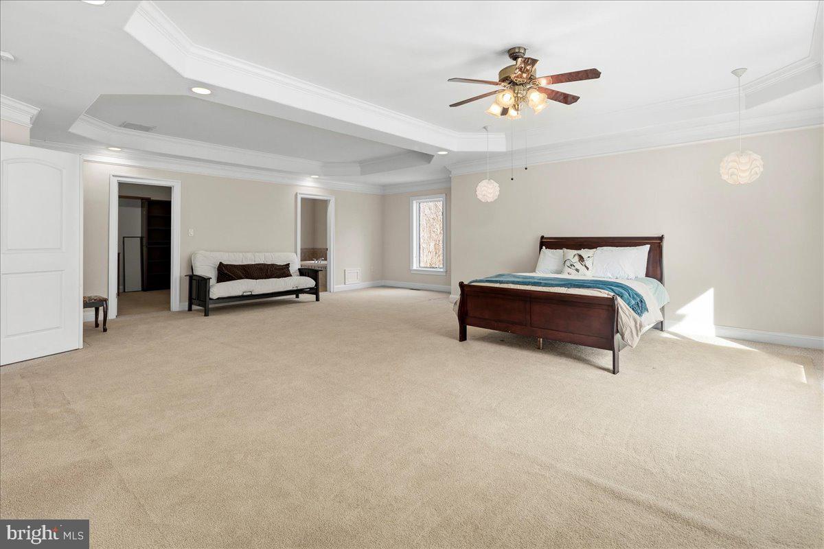 CLIFTON - Residential