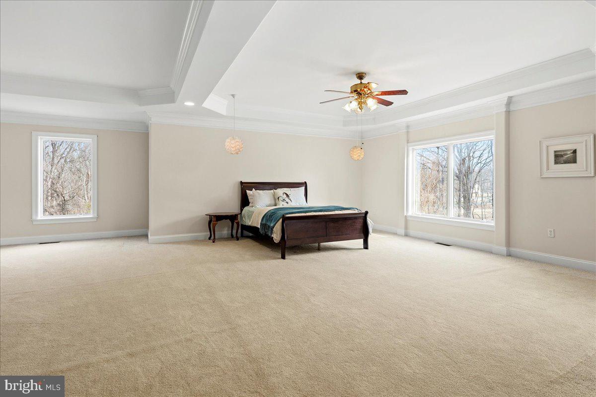 CLIFTON - Residential