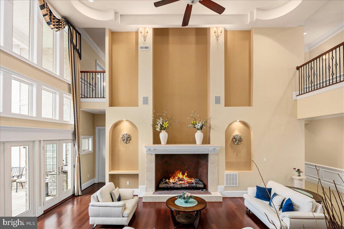 CLIFTON - Residential