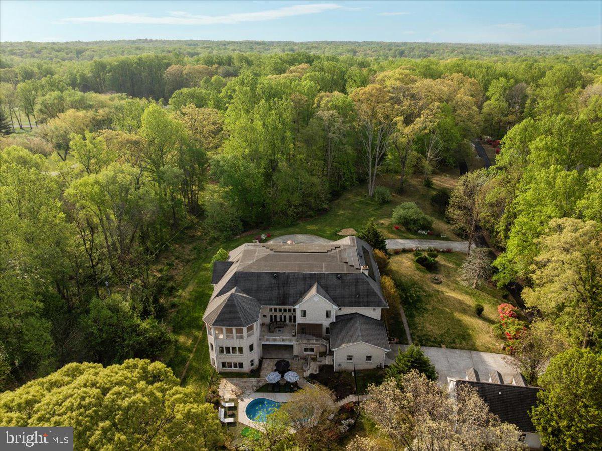 CLIFTON - Residential