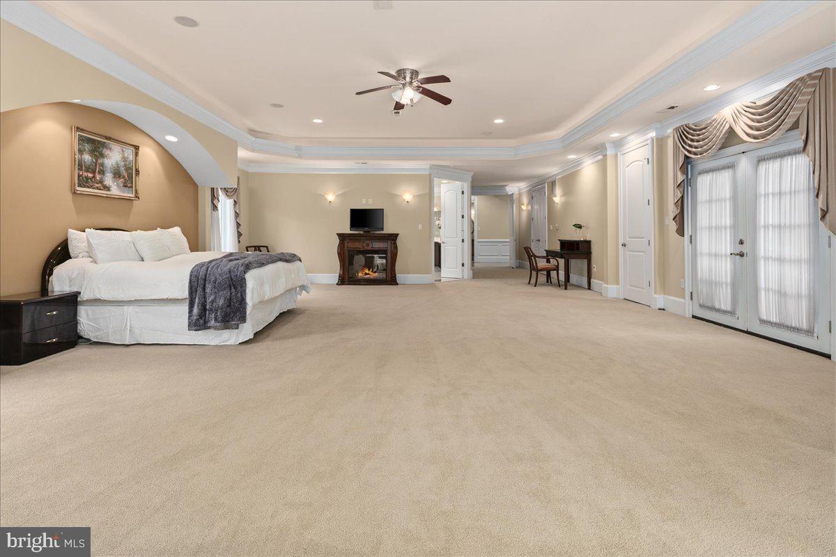 CLIFTON - Residential