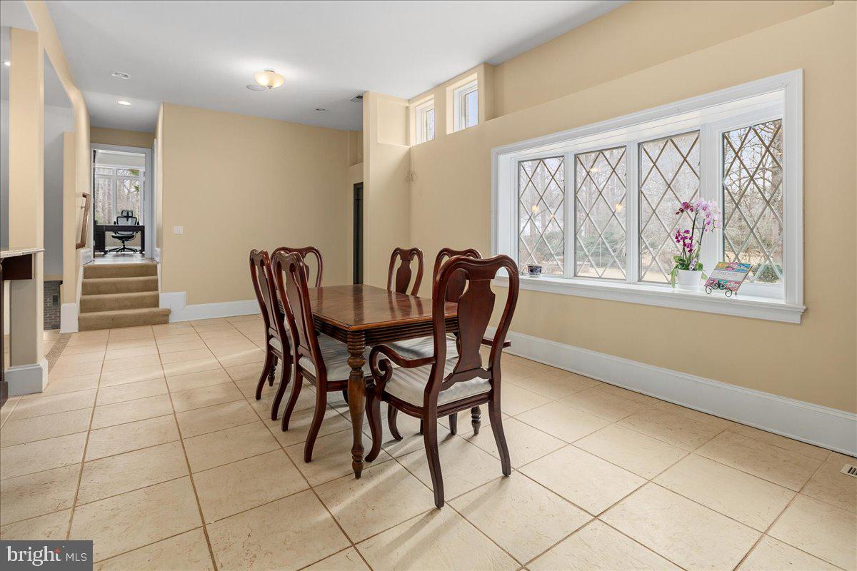 CLIFTON - Residential