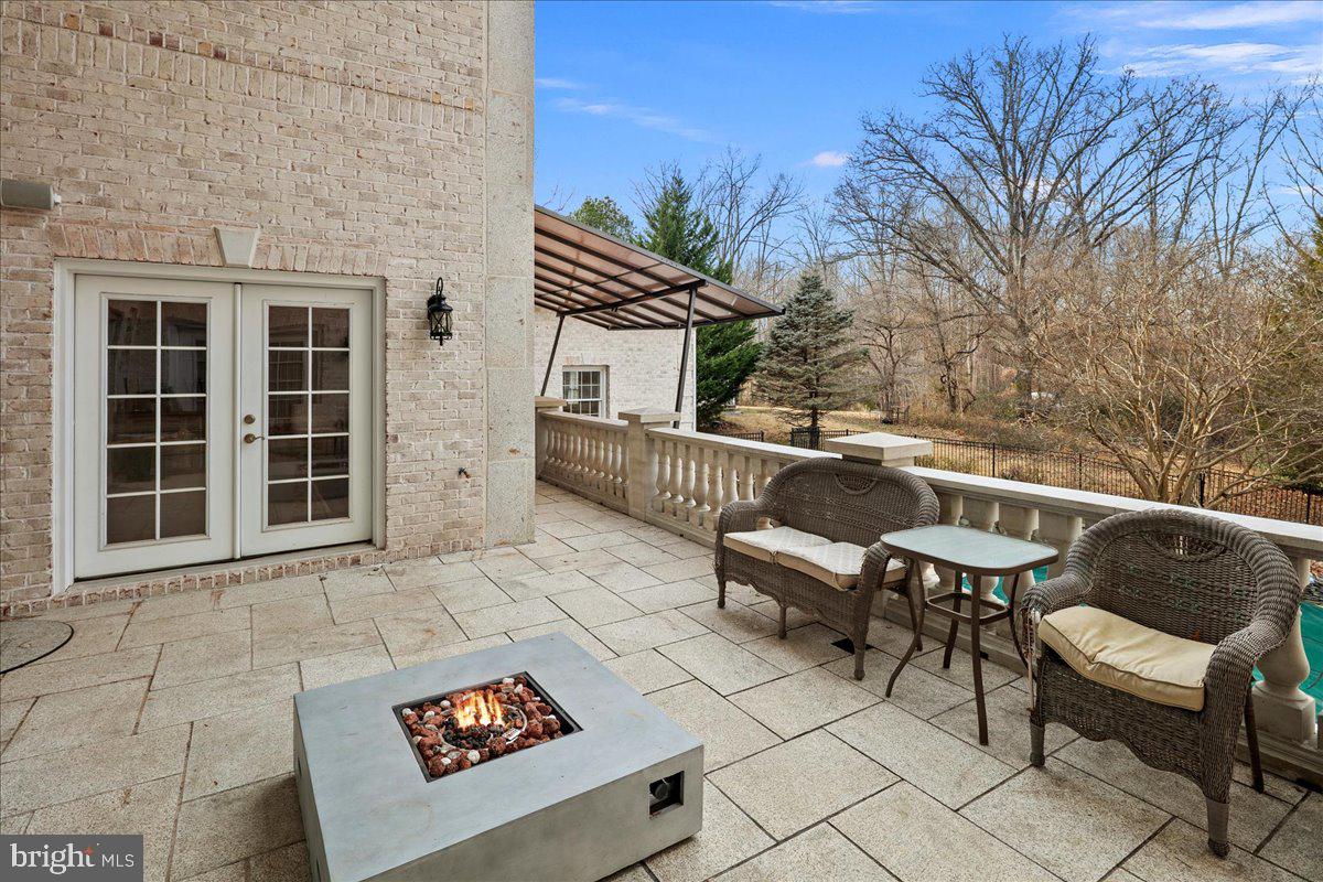 CLIFTON - Residential