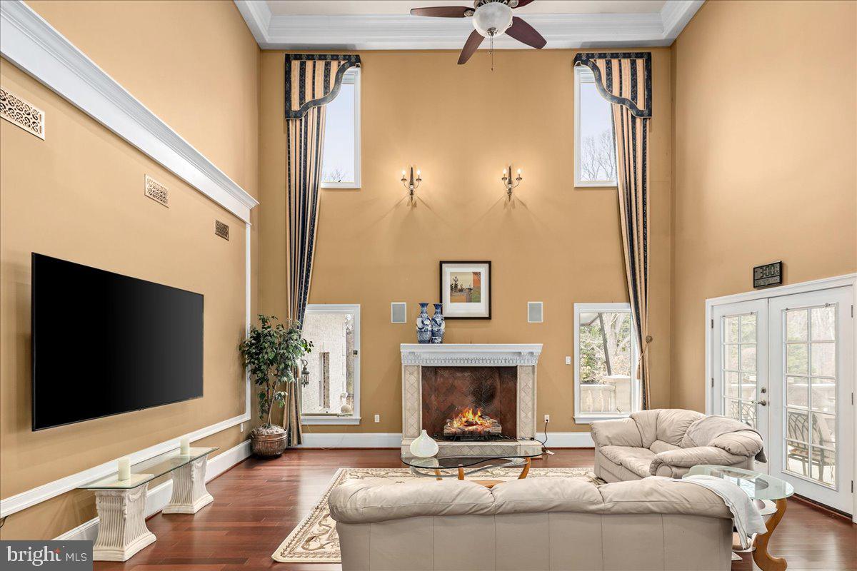 CLIFTON - Residential