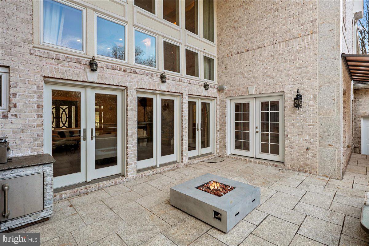 CLIFTON - Residential