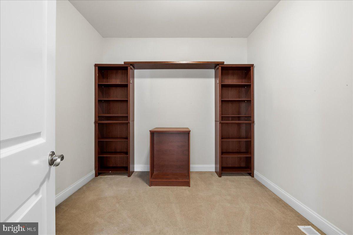 CLIFTON - Residential