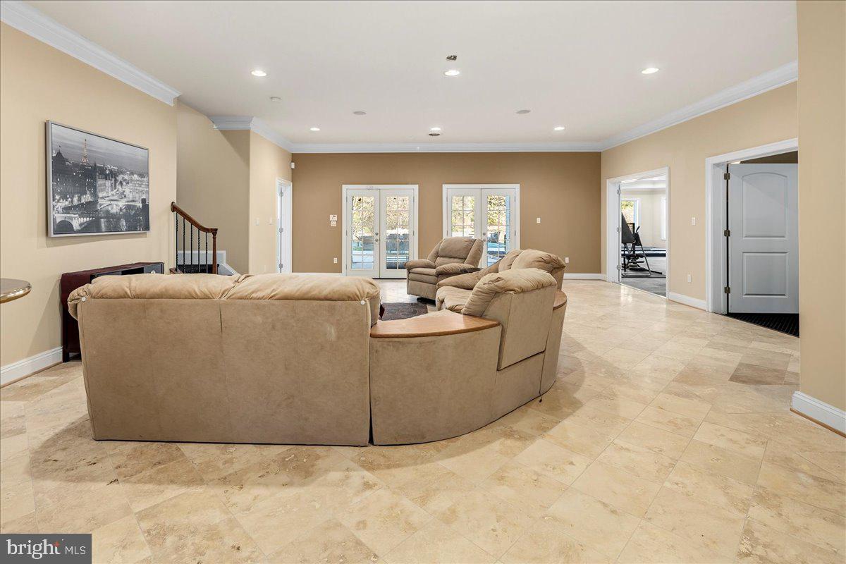 CLIFTON - Residential