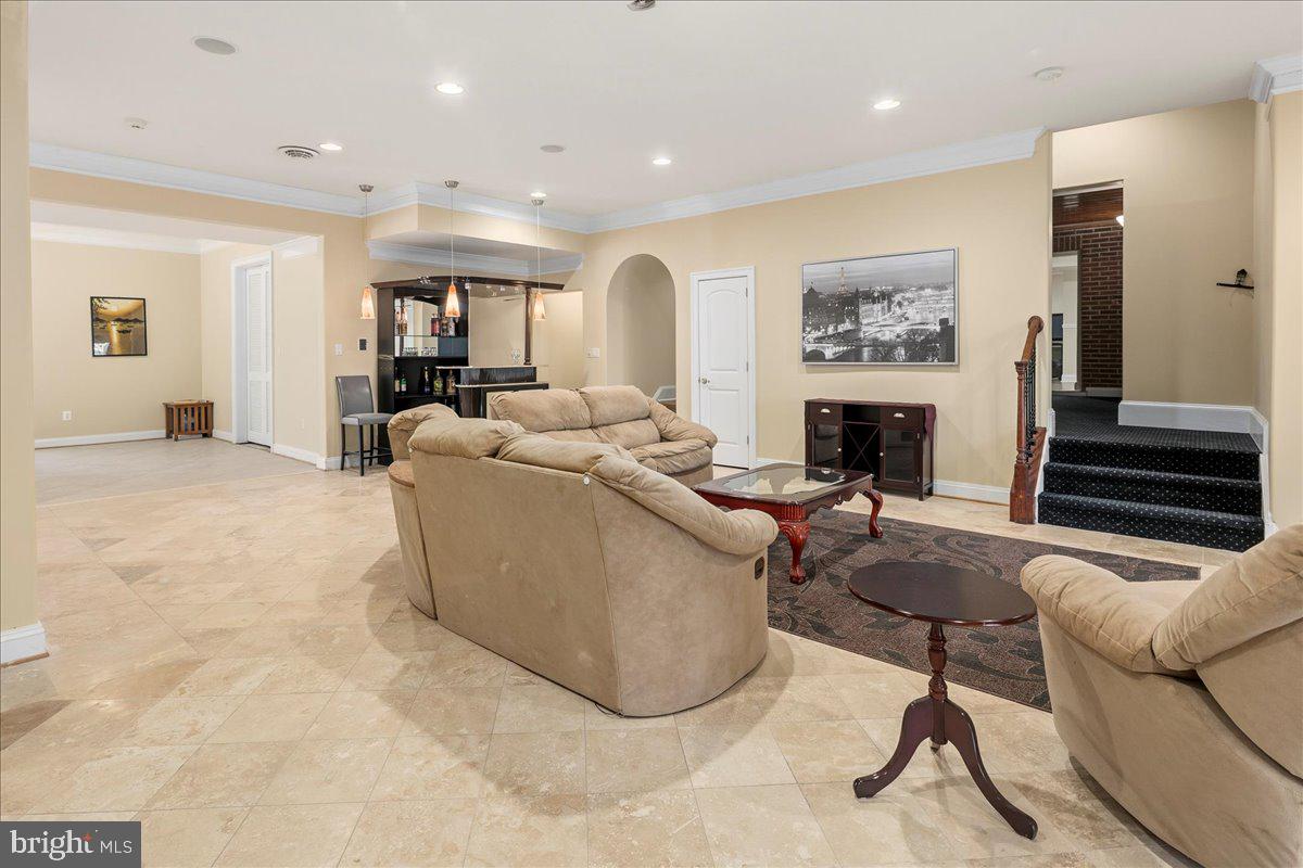 CLIFTON - Residential