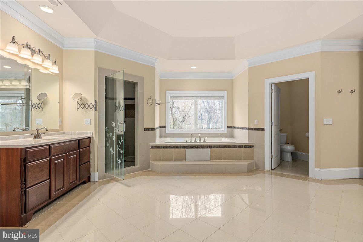 CLIFTON - Residential