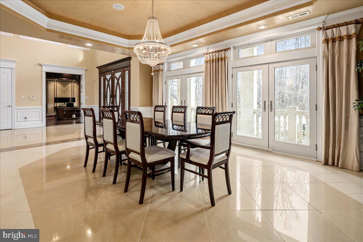 CLIFTON - Residential