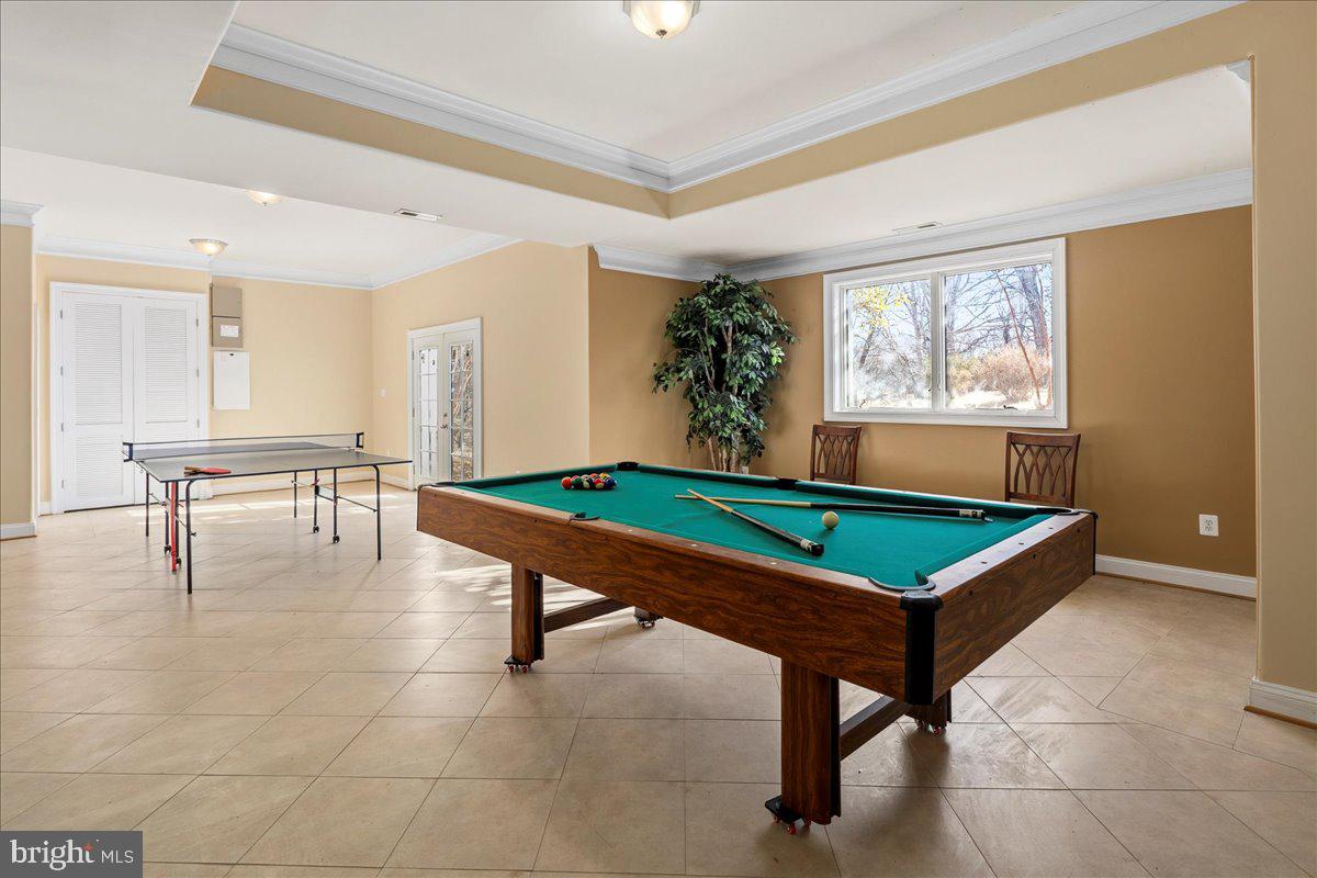 CLIFTON - Residential