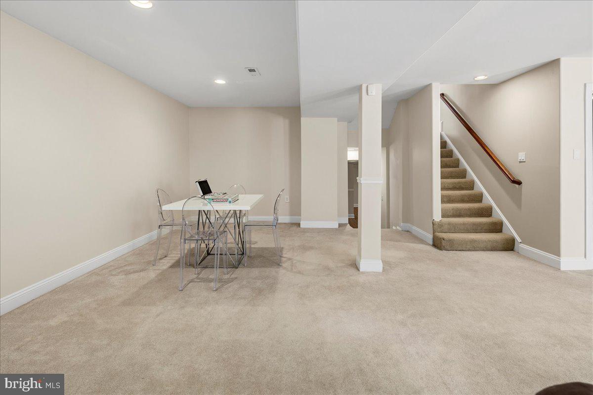 CLIFTON - Residential