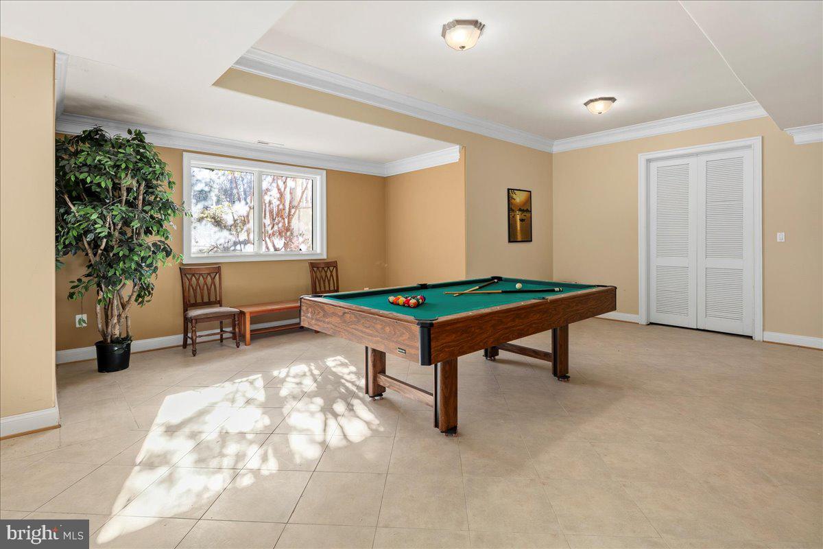 CLIFTON - Residential