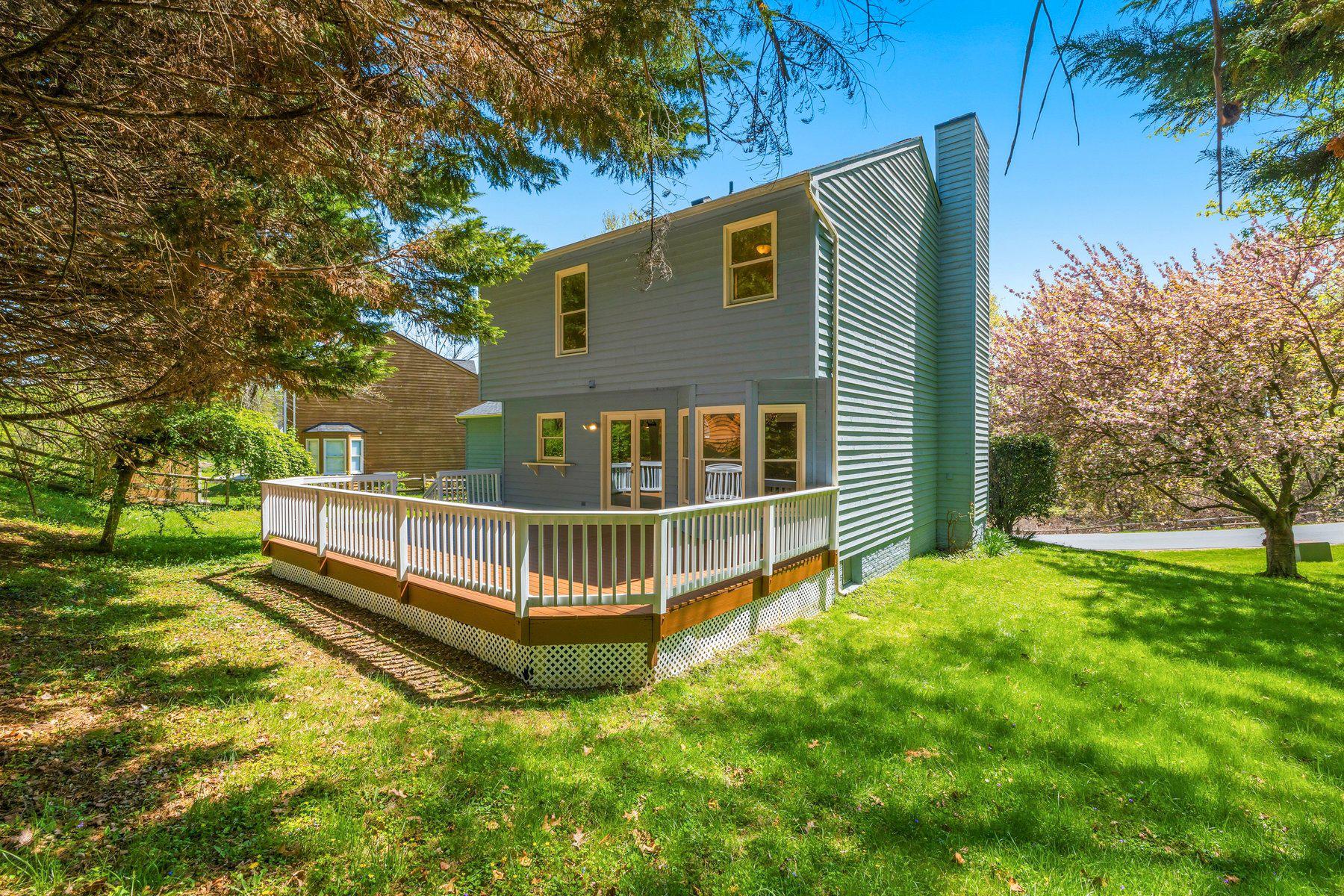 THE MEADOWS - Residential