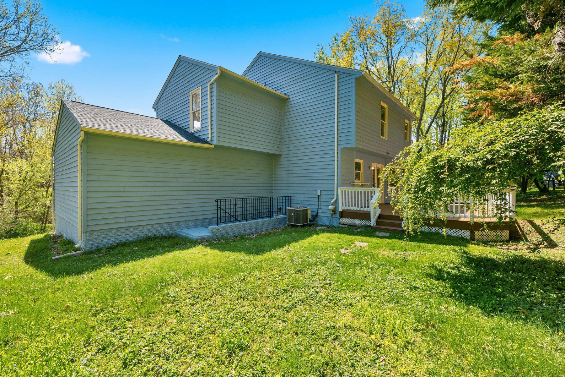 THE MEADOWS - Residential