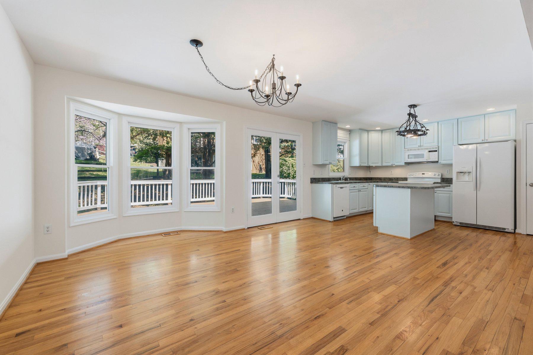 THE MEADOWS - Residential