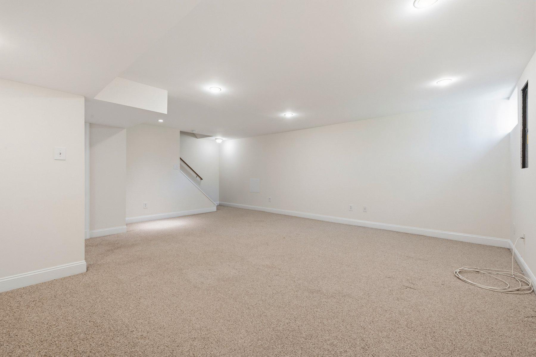 THE MEADOWS - Residential