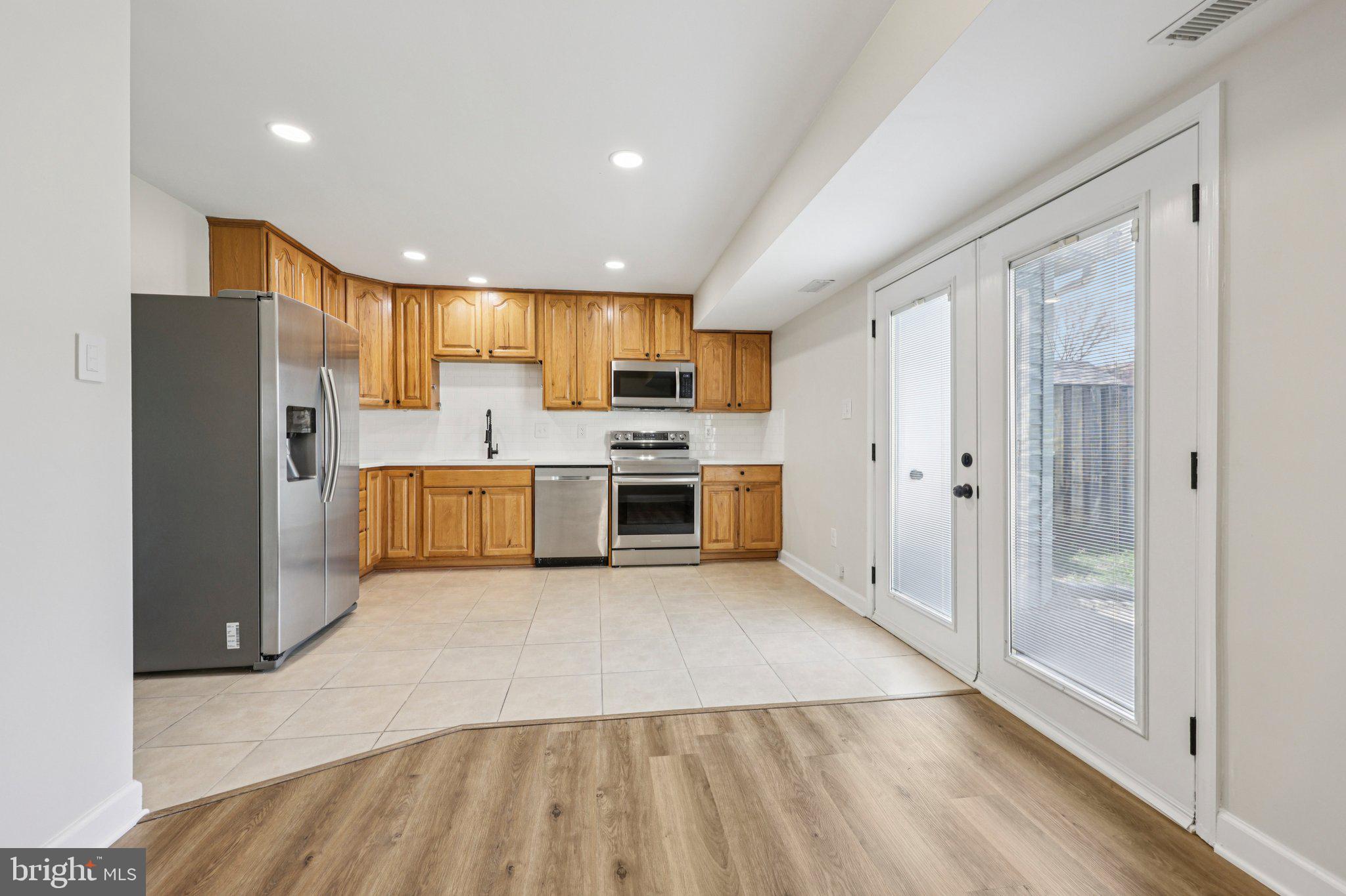 BREEZEWOOD FOREST EAST - Residential