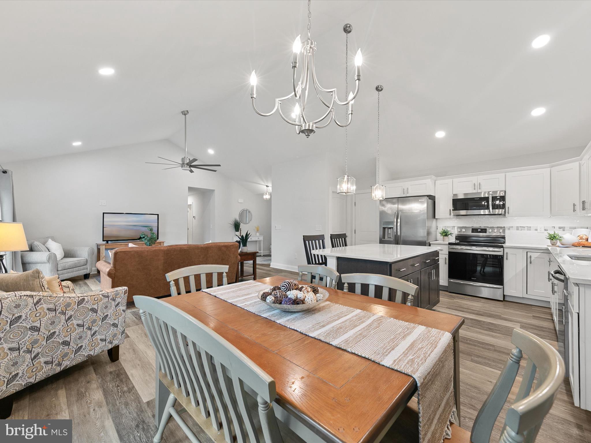 PRINCE GEORGES ACRES - Residential