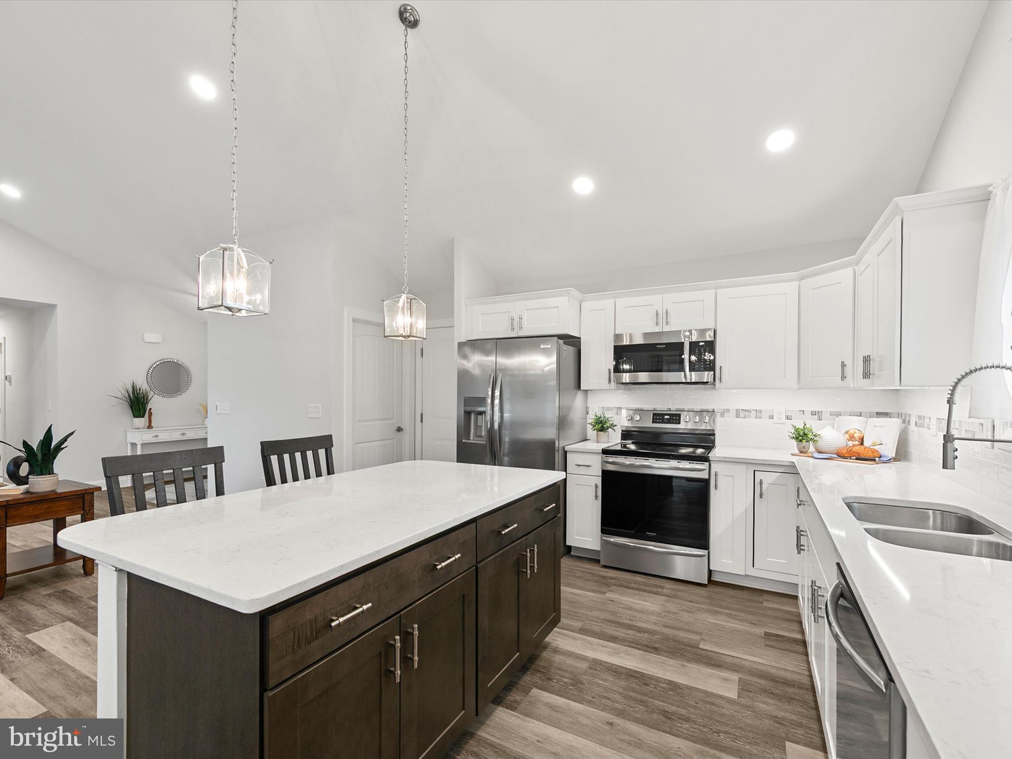 PRINCE GEORGES ACRES - Residential