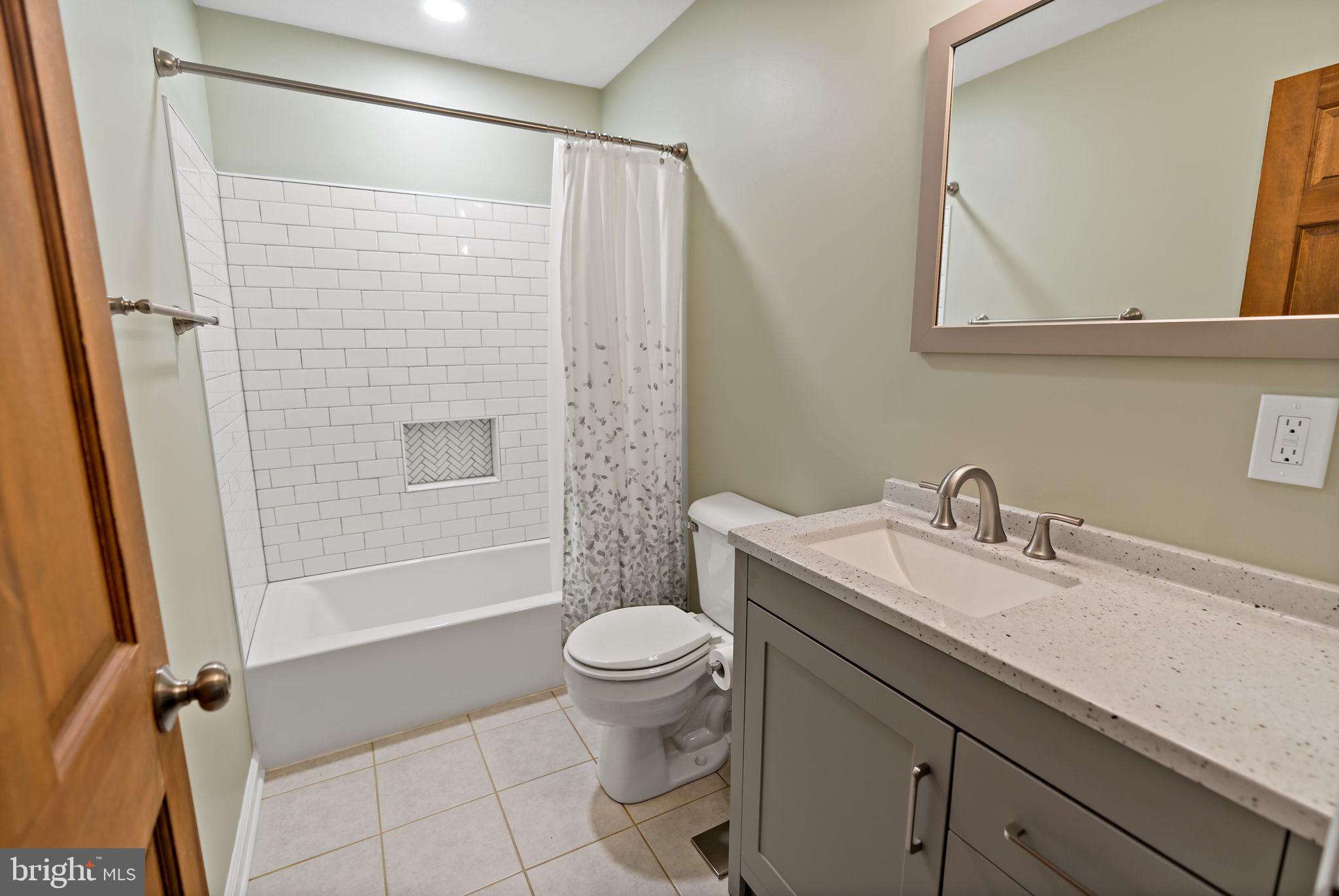 SHEPHERD WEST - Residential