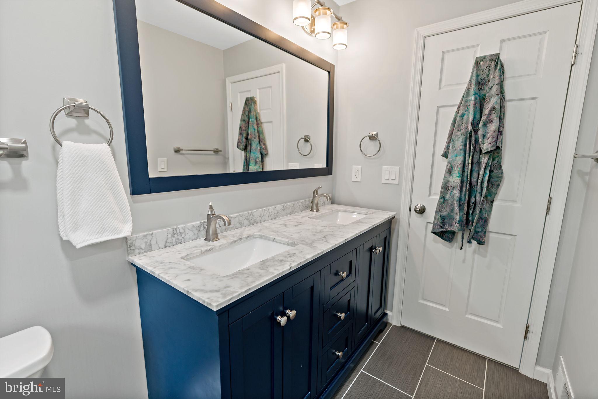 SHEPHERD WEST - Residential