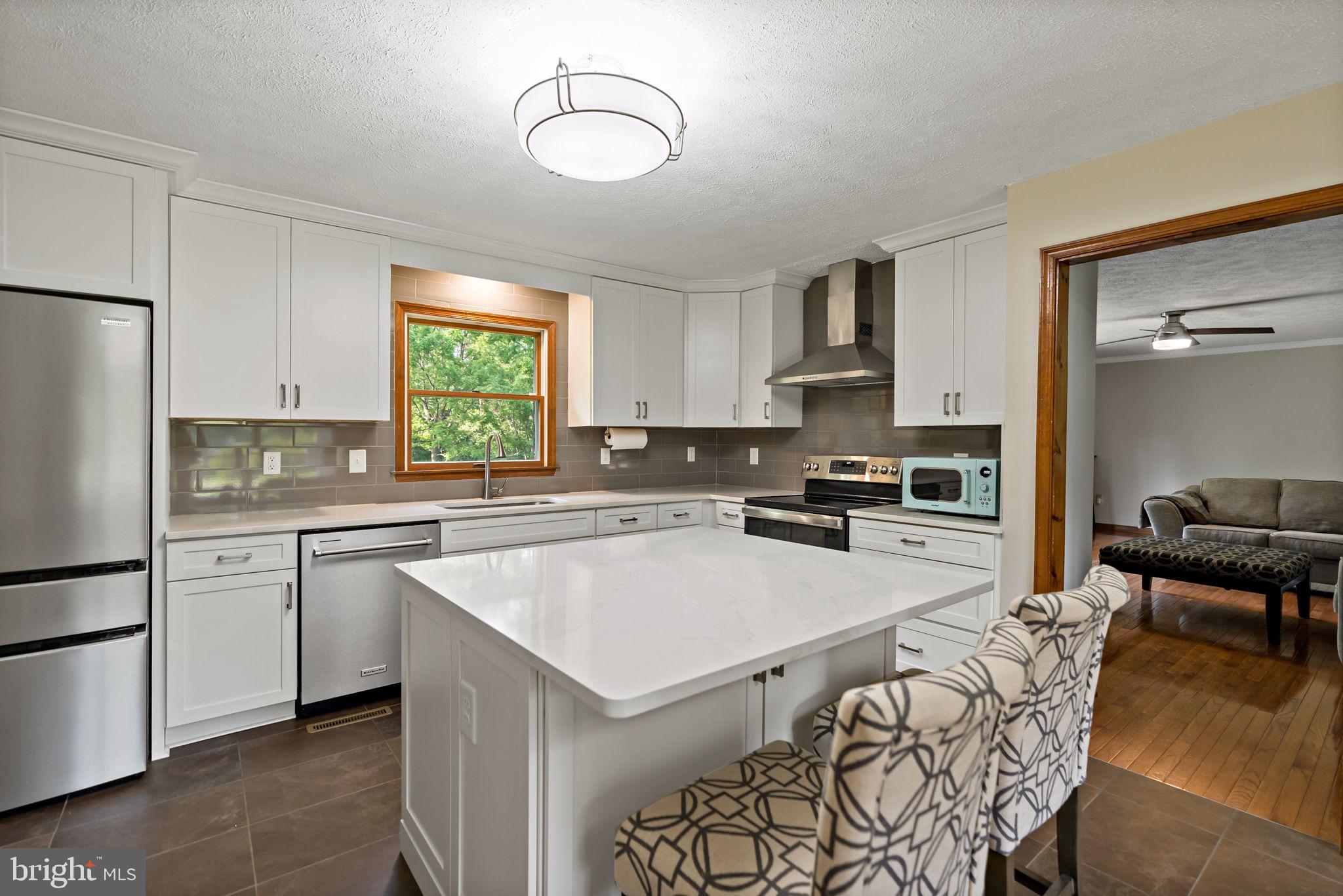 SHEPHERD WEST - Residential