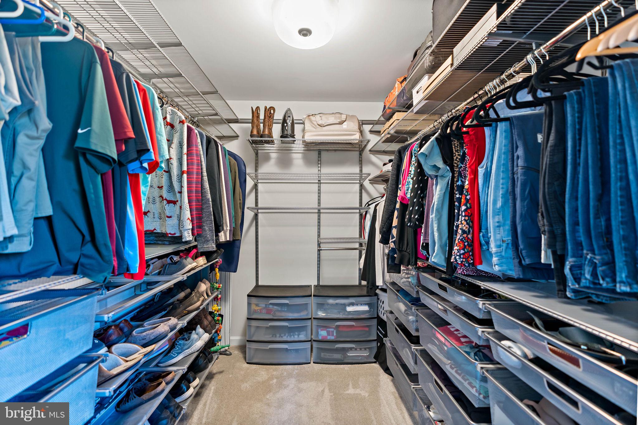 SHEPHERD WEST - Residential