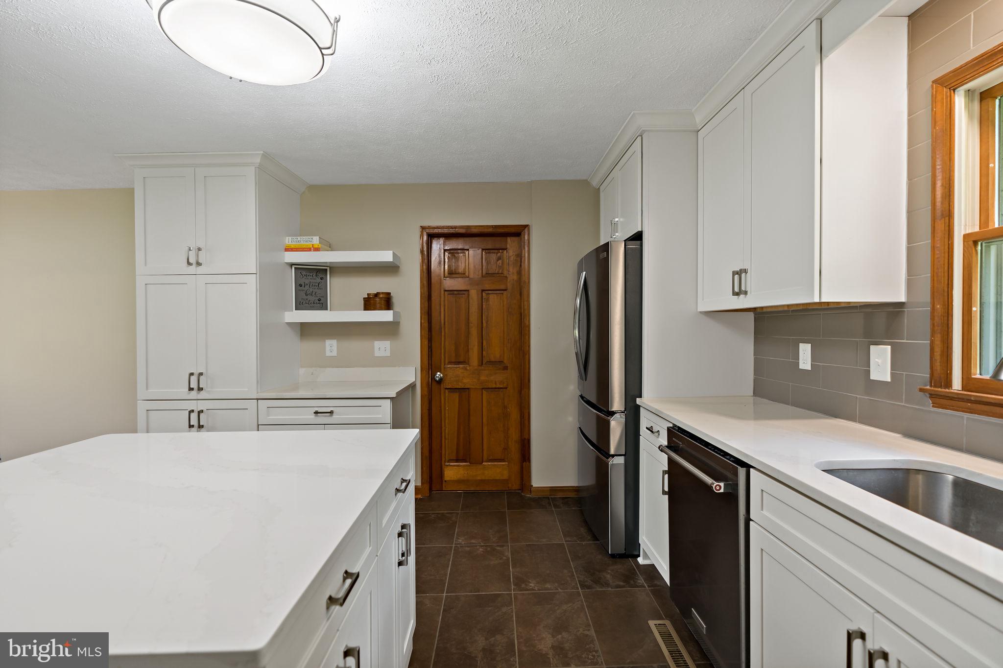 SHEPHERD WEST - Residential