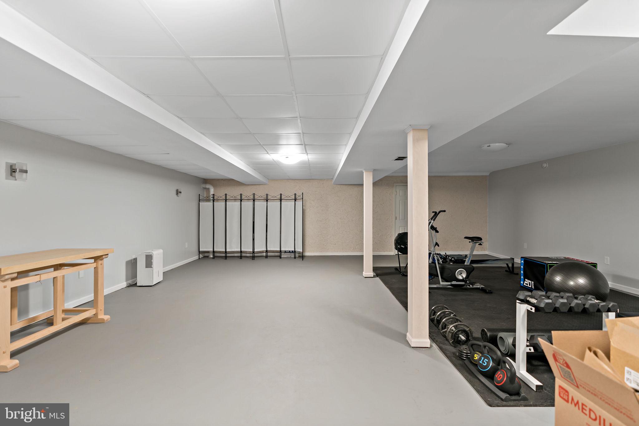 SHEPHERD WEST - Residential