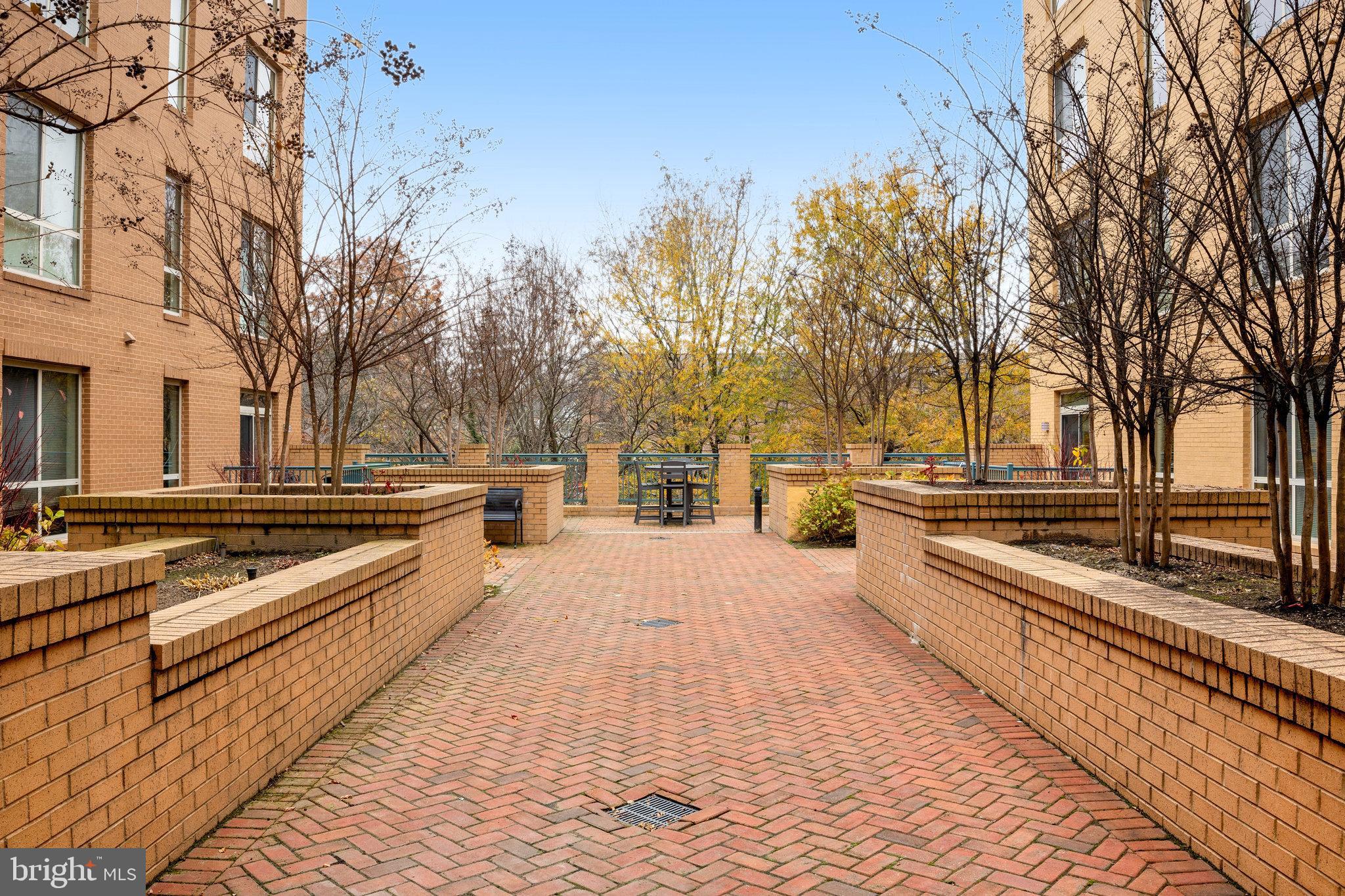 WESTLEE - Residential