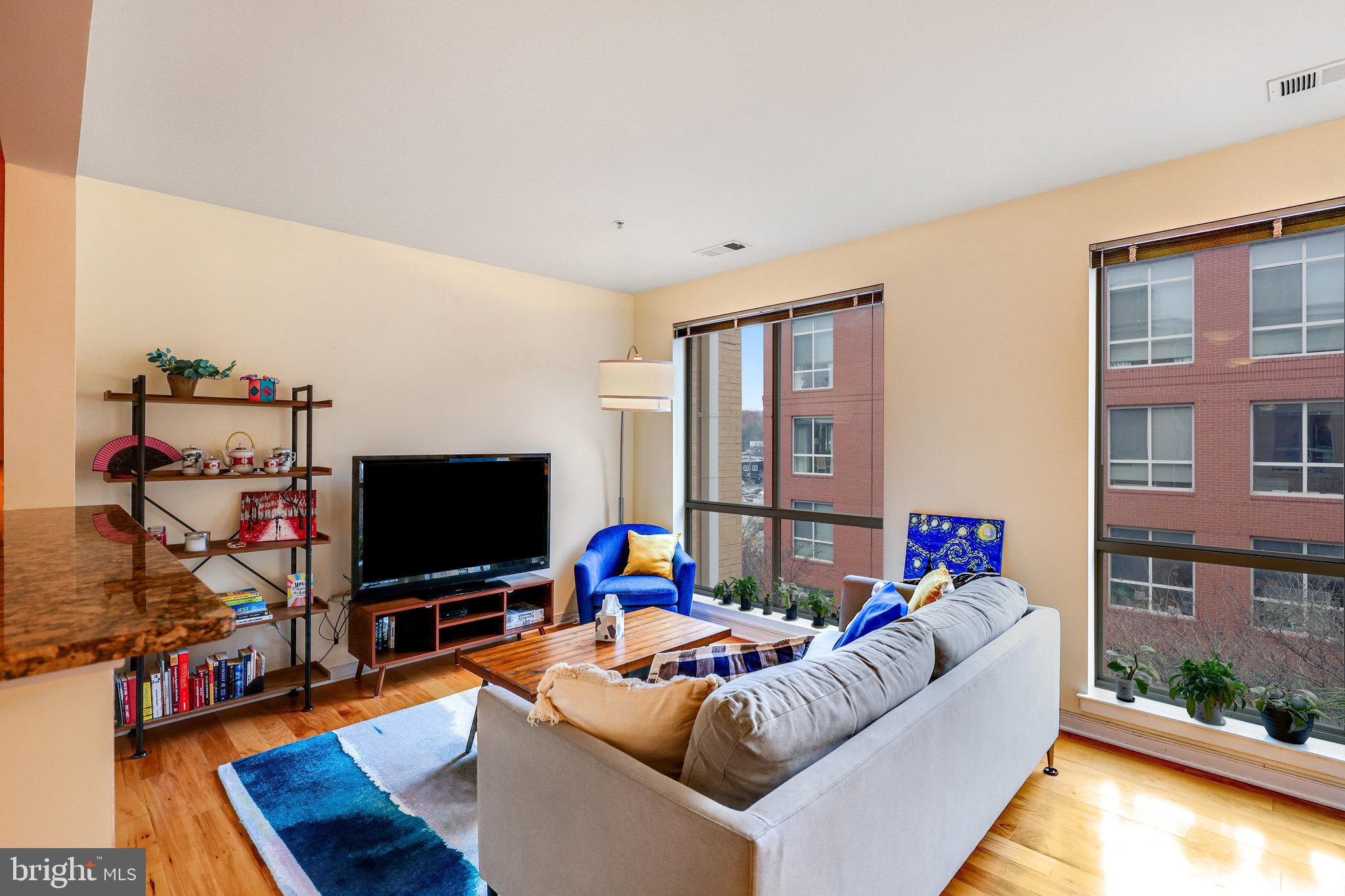 2200 N WESTMORELAND STREET 415