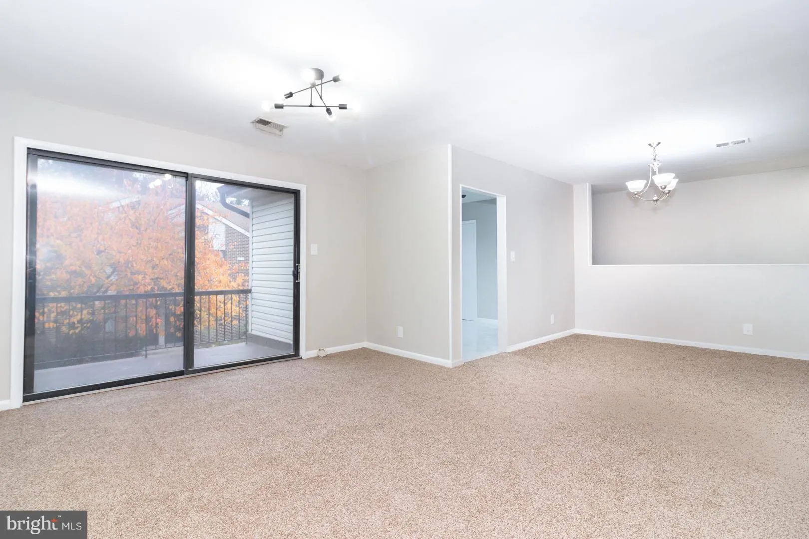 Beverly, New Jersey 08010, United States, 2 Bedrooms Bedrooms, ,2 BathroomsBathrooms,Residential,Active,246951