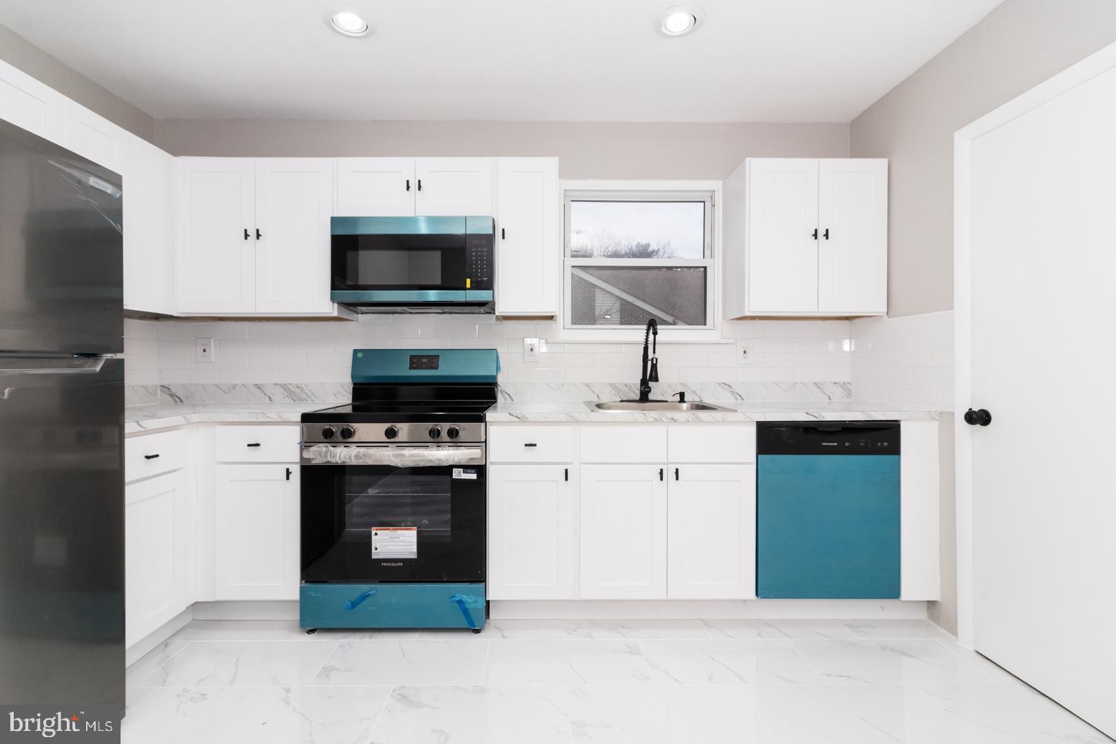 1475 MOUNT HOLLY RD O-9