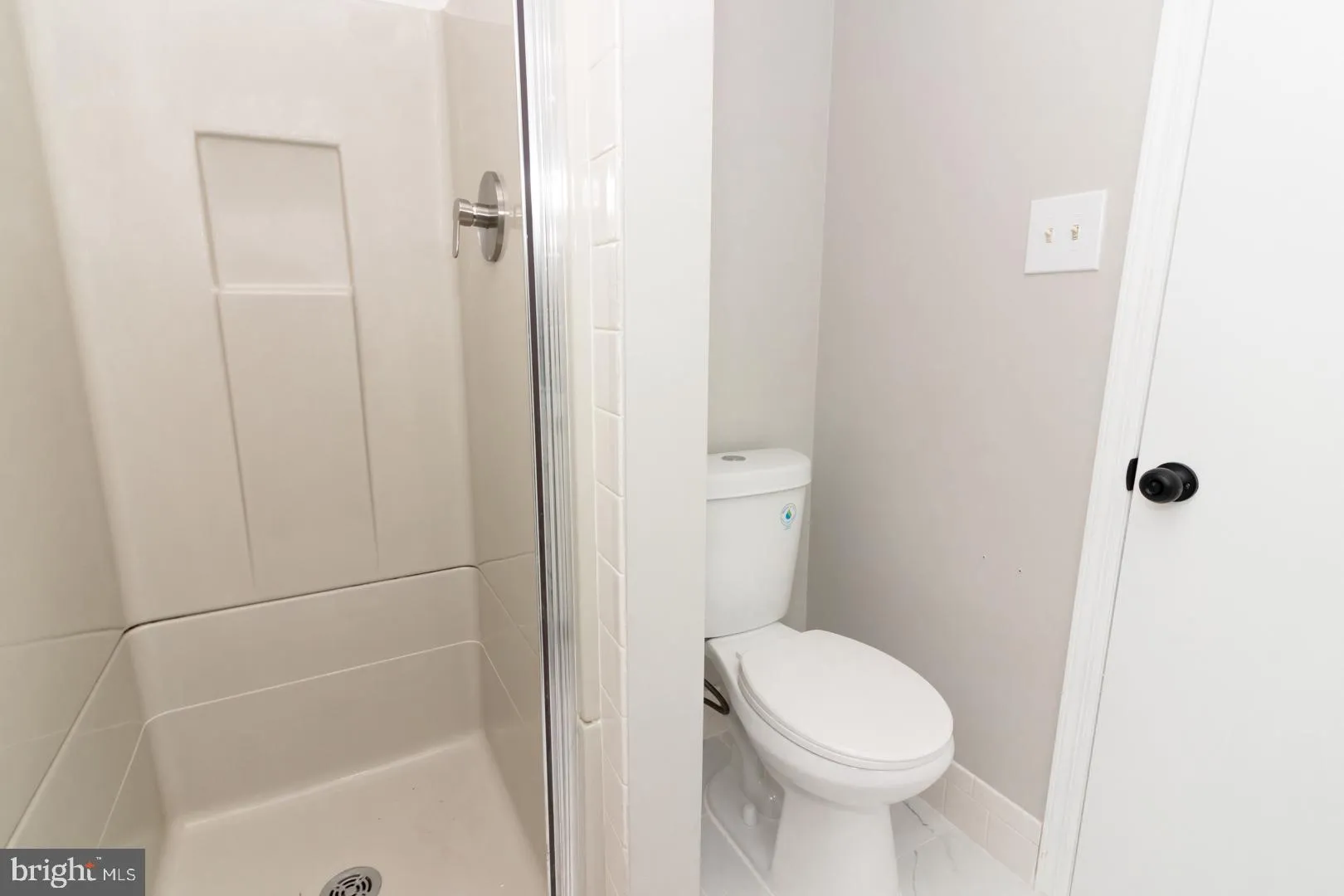 Beverly, New Jersey 08010, United States, 2 Bedrooms Bedrooms, ,2 BathroomsBathrooms,Residential,Active,246951