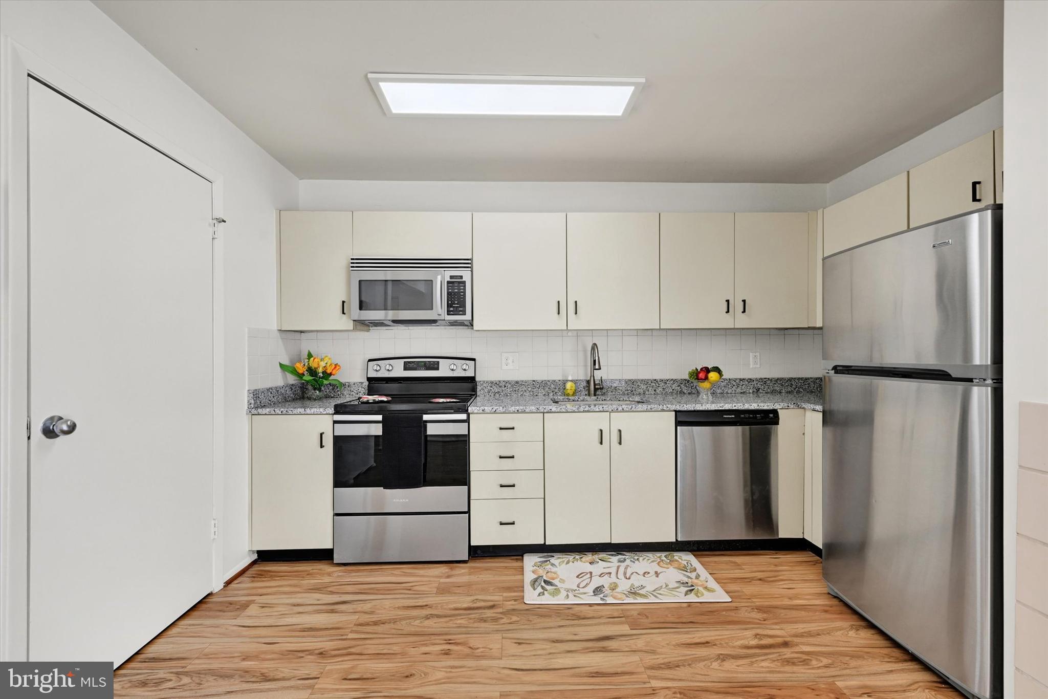 JONES VALLEY - Residential