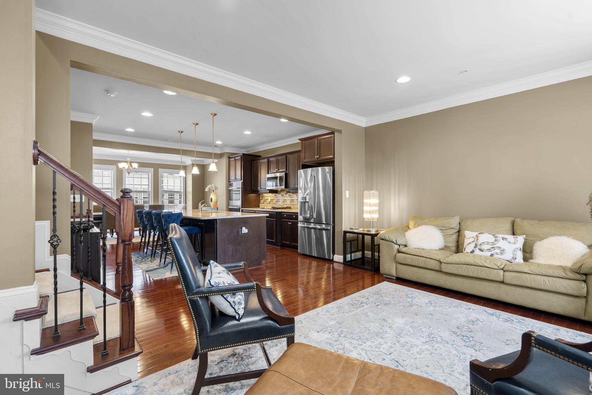 POTOMAC OVERLOOK CONDO - Residential