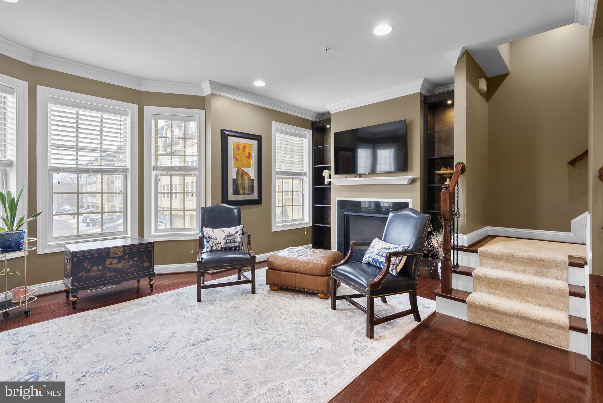 POTOMAC OVERLOOK CONDO - Residential