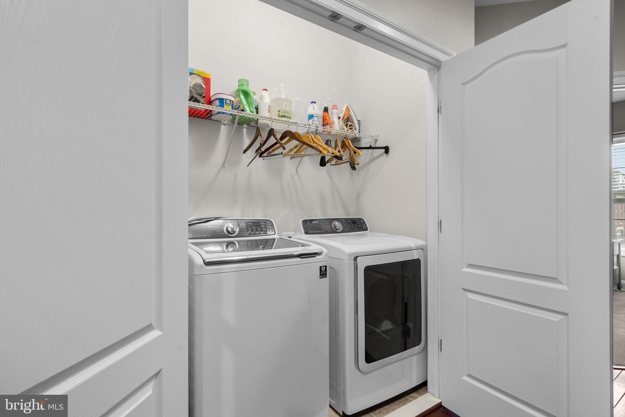 POTOMAC OVERLOOK CONDO - Residential