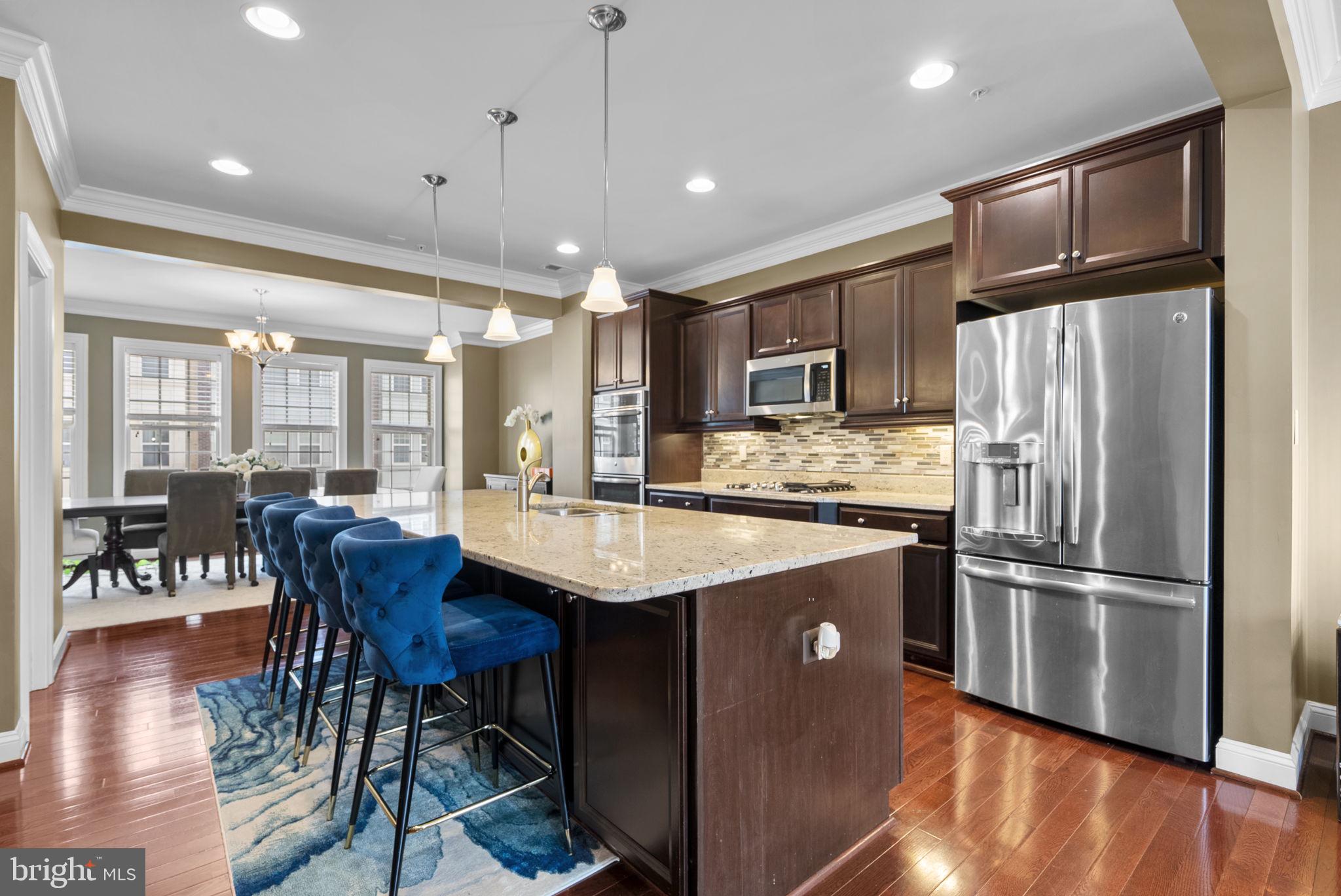 POTOMAC OVERLOOK CONDO - Residential